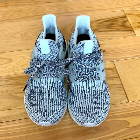 Adidas Ultraboost 3.0 Oreo - Picture 3 of 8